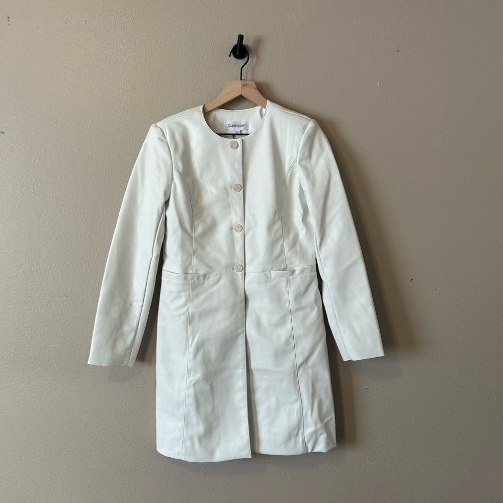 Calvin Klein White Long Coat‎ Size 4 & 6 - Brand New with Tags, Timeless Style